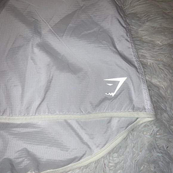 Gymshark Perforated Racerback - Picture 2 of 4